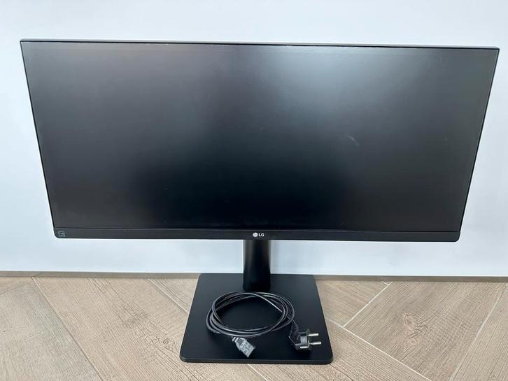 LG-29UB67-B ultrawide monitor, Computers en Software, Monitoren, Gebruikt, 60 Hz of minder, DisplayPort, DVI, HDMI, Hoofdtelefoonaansluiting