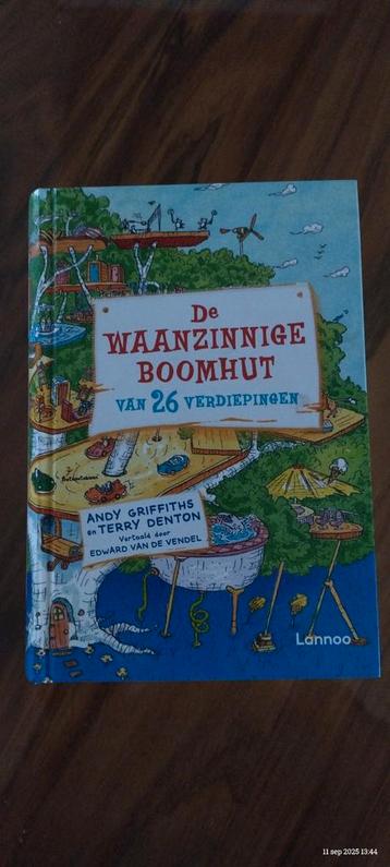De Waanzinnige Boomhut van 26 Verdiepingen beschikbaar voor biedingen