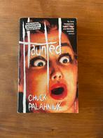 Haunted - Chuck Palahniuk, Boeken, Ophalen of Verzenden, Gelezen