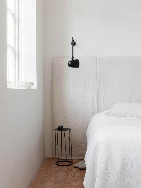 Zwart metalen bijzettafel K’ Willem in huis, Huis en Inrichting, Tafels | Bijzettafels, Gebruikt, Rond, 45 tot 60 cm, Minder dan 55 cm