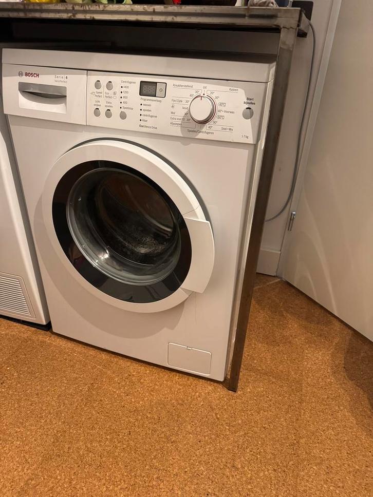 Gratis Bosch Wasmachine - Werkt nog!, Witgoed en Apparatuur, Wasmachines, Gebruikt, Voorlader, 6 tot 8 kg, 85 tot 90 cm, 1200 tot 1600 toeren