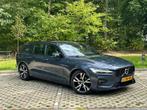 Volvo V60 2.0 B4 R-Design, Gebruikt, Euro 6, Blauw, Leder en Stof