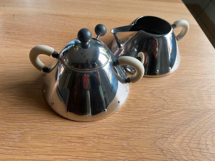Alessi Roomset - Suikerpot & Melkkan, Huis en Inrichting, Keuken | Keukenbenodigdheden, Zo goed als nieuw, Ophalen of Verzenden