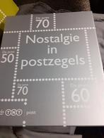 Map met 68 velletjes nostalgie, Postzegels en Munten, Postzegels | Nederland, Ophalen of Verzenden