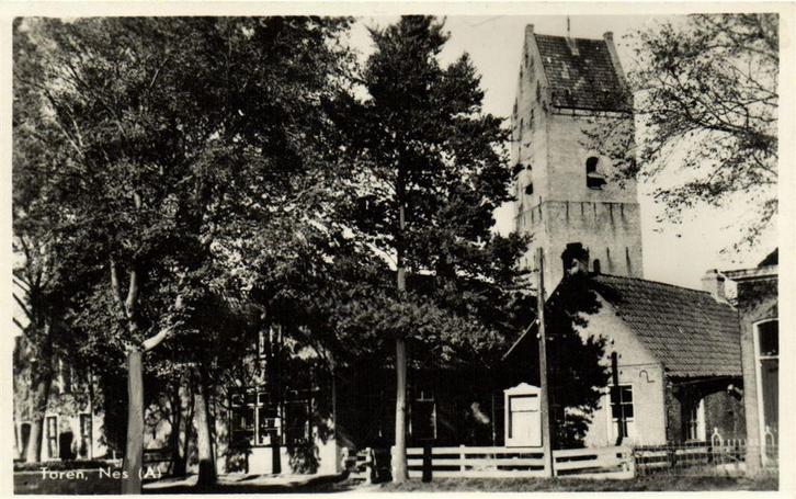 Toren, Nes [A.] - 1947 gelopen, Verzamelen, Ansichtkaarten | Nederland, Ongelopen, Noord-Brabant, Voor 1920, Ophalen of Verzenden