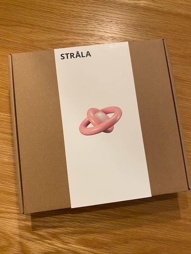 Strala lamp Ikea x Gustaf Westman, Huis en Inrichting, Lampen | Tafellampen, Nieuw, Minder dan 50 cm, Kunststof, Ophalen of Verzenden