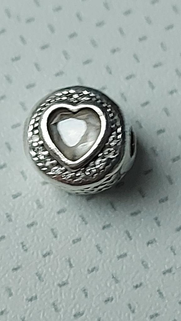 Originele Pandora Essence / Me bedel PASSION zirkonia's, Sieraden, Tassen en Uiterlijk, Bedels, Gebruikt, Pandora, Zilver, Met strass