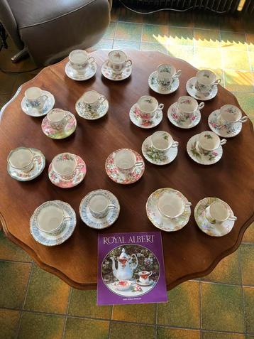Royal Albert assortiment porseleinen kop en schotels 19st. beschikbaar voor biedingen