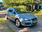 Ford Focus 1.6 AUT 2005 nieuwe apk, 1596 cc, Stof, Zwart, 4 cilinders