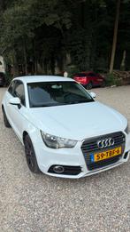 Audi A1 1.2 Tfsi 63KW 2012 Wit, Voorwielaandrijving, 86 pk, A1, Zwart