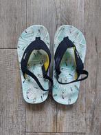 Teenslippers maat 30, Overige typen, Ophalen of Verzenden, Zo goed als nieuw, Jongen