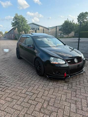Volkswagen golf 2.0 gti /dsg/pano/clima/auto/bom vol opties beschikbaar voor biedingen