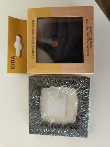 Gira duo dimmer afdekplaat, knopjes en afdekraam beschikbaar voor biedingen
