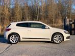 Volkswagen Scirocco 1.4 TSI 90KW 2010 Wit, Auto's, Volkswagen, Voorwielaandrijving, 4 cilinders, 4 stoelen, 1219 kg
