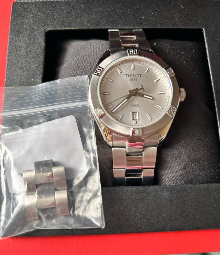 Tissot Dameshorloge PR100, Sieraden, Tassen en Uiterlijk, Horloges | Dames, Zo goed als nieuw, Polshorloge, Staal, Ophalen of Verzenden