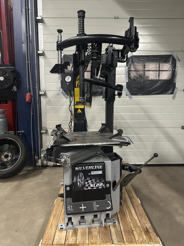 Giuliano Leverless banden demonteer machine / apparaat, Auto diversen, Autogereedschap, Zo goed als nieuw, Ophalen of Verzenden