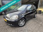 Toyota Yaris 1.0-16V VVT-i Sol | 12MND GARANTIE | NW APK | E, Auto's, Voorwielaandrijving, Stof, Gebruikt, Metallic lak