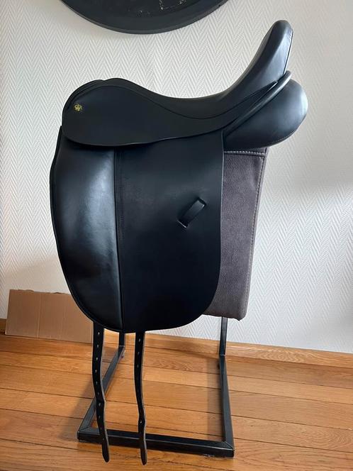 IDEAL suzanne dressuurzadel nieuw / spring zadel, Dieren en Toebehoren, Paarden en Pony's | Zadels, Zo goed als nieuw, Dressuur