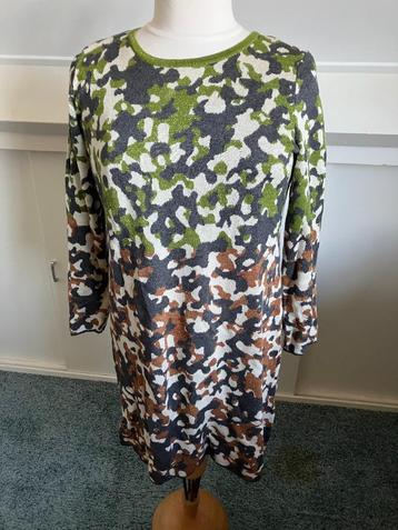 Expresso, mooie jurk groen/koperkleur, lurexdraadje XL  beschikbaar voor biedingen
