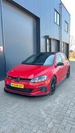 Volkswagen Golf 2.0 TSI GTI Performance / Panorama / NL auto, Stof, 4 cilinders, 1984 cc, Origineel Nederlands