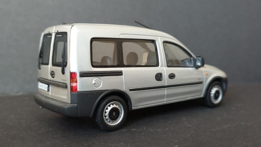 Opel Combo Tour 1:43 Minichamps Pol, Auto, Verzenden, Minichamps gmbh, Nieuw