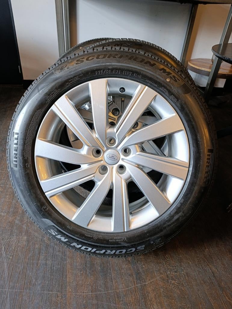 Nieuwe originele Land Rover 21" velgen met Pirelli allseason, Ophalen, 275 mm, Banden en Velgen, Nieuw