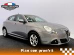 Alfa Romeo Giulietta 1.4 T Distinctive Stap in, voel de Alfa, Stof, Euro 6, 4 cilinders, Met garantie (alle)