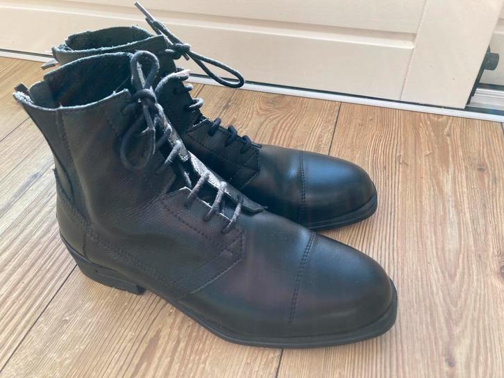 Paardrijschoenen maat 40-41, Dieren en Toebehoren, Paardrijkleding, Zo goed als nieuw, Schoeisel, Dressuur, Ophalen of Verzenden