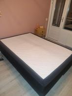 Bed 140x200 cm met topper, Gebruikt, Tweepersoons, 200 cm, Grijs