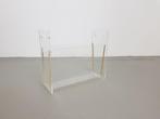 Vintage Lectuurbak Lucite messing plexiglas design ‘70, Huis en Inrichting, Woonaccessoires | Krantenbakken en Lectuurbakken, N