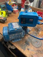 Pedrollo PKm 65 Waterpomp met Automatische Pompbesturing, Doe-het-zelf en Verbouw, Motoren, Ophalen of Verzenden, Gebruikt, Elektromotor