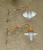 2 maal smeedijzeren stallamp buitenlamp gevellamp tuinlamp, Antiek en Kunst, Curiosa en Brocante, Ophalen