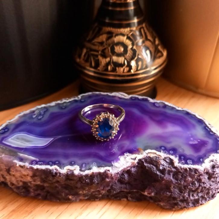 Elegante ring, Sieraden, Tassen en Uiterlijk, Ringen, Zo goed als nieuw, Dame, 18 tot 19, Zilver, Zilver, Ophalen