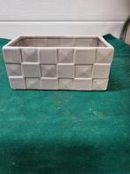 bloembak grijs aardewerk geblokt, Tuin en Terras, Ophalen of Verzenden, 'T Olde Gre-j, Info@toldegrej.nl, Endepoelstraat 20f Didam