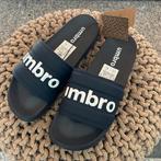 NIEUW originele Umbro badslippers sauna bad slippers maat 43, Slippers, Blauw, Ophalen of Verzenden, Zo goed als nieuw