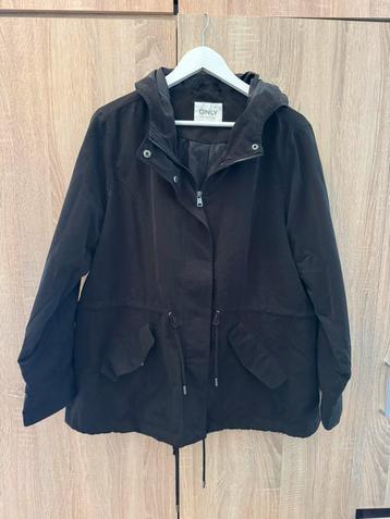 Zwarte dames jas / parka in maat xxxl beschikbaar voor biedingen