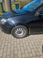 Volkswagen winterbanden 205/55/R16 met stalen velg en doppen, Auto-onderdelen, 16 inch, Banden en Velgen, Personenwagen, 205 mm