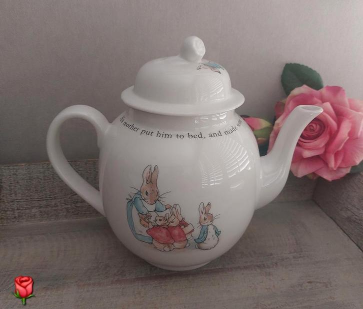Wedgwood Peter Rabbit original grote theepot, Huis en Inrichting, Keuken | Servies, Zo goed als nieuw, Overige typen, Wedgwood