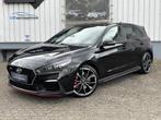 Hyundai i30 2.0 T-GDI 275pk N2 Performance | Pano | Elektr., Auto's, Hyundai, 1998 cc, 4 cilinders, Leder en Stof, Zwart