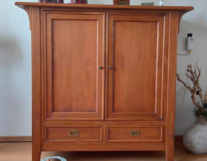 Eiken TV kast (gratis op te halen in Linne, Limburg), Antiek en Kunst, Antiek | Meubels | Kasten, Ophalen