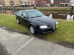 Alfa Romeo Alfa-166 2.0 Twin Spark 2005 Zwart, Auto's, Origineel Nederlands, Te koop, 5 stoelen, Benzine