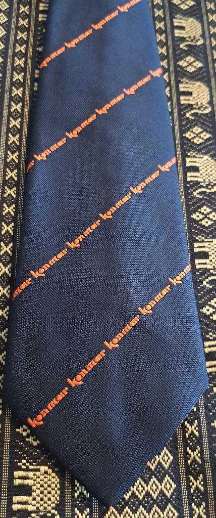 Konmar Supermarkt stropdas doorlopend, Verzamelen, Merken en Reclamevoorwerpen, Nieuw, Gebruiksvoorwerp, Ophalen of Verzenden