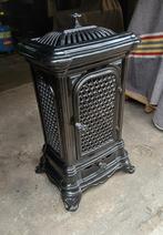 Zwart geëmailleerde Belgische antieke kachel in Topstaat, Huis en Inrichting, Kachels, Gebruikt, Houtkachel, Ophalen of Verzenden