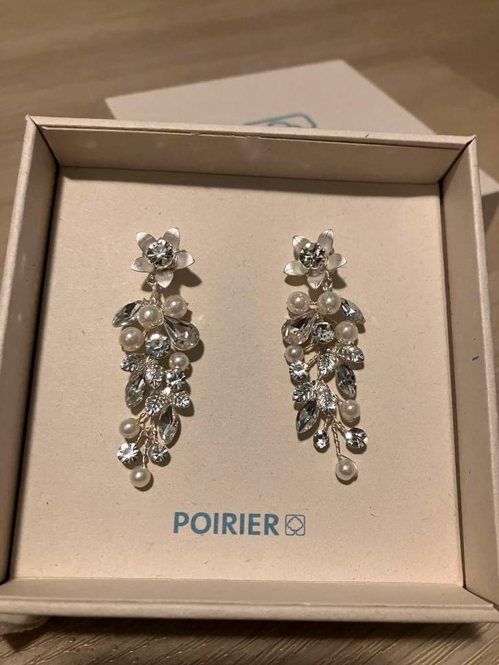 Poirier NC-1334 Oorbellen Zilver, Sieraden, Tassen en Uiterlijk, Oorbellen, Nieuw, Zilver, Zilver, Met strass, Ophalen