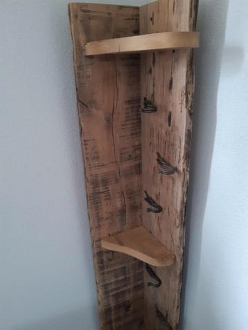 Eiken wandplank, keukenplank, kapstok. beschikbaar voor biedingen