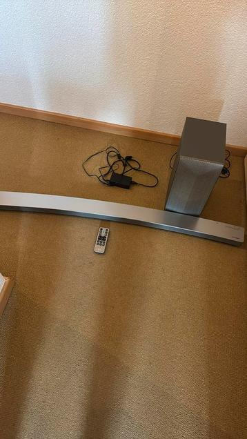 LG soundbar met subwoofer. HS8 beschikbaar voor biedingen