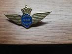 Speld. Junior KLM skipper, Verzamelen, Speldjes, Pins en Buttons, Ophalen of Verzenden, Zo goed als nieuw, Transport