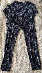 Zgan Leuke pyjama van Primark in maat S. De pyjama is zgan, Kleding | Dames, Ophalen of Verzenden, Nachtkleding