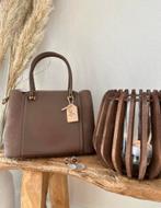 Tas brown, Sieraden, Tassen en Uiterlijk, Tassen | Damestassen, Bruin, Schoudertasje, Nieuw, Ophalen of Verzenden