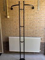 Metalen kapstok staand met wandbevestiging., Ophalen, Gebruikt, Metaal, Staande kapstok